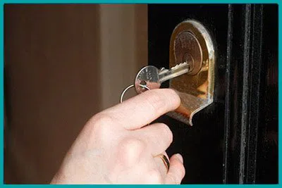 Indianapolis AAA Locksmith Indianapolis, IN 317-564-2366 - 7-door-unlock